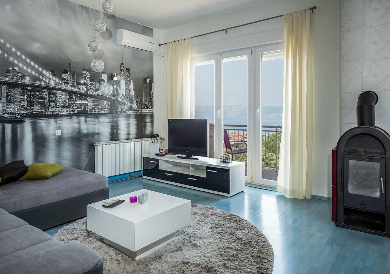 Apartments Tepavac Novi Vinodolski Exteriör bild